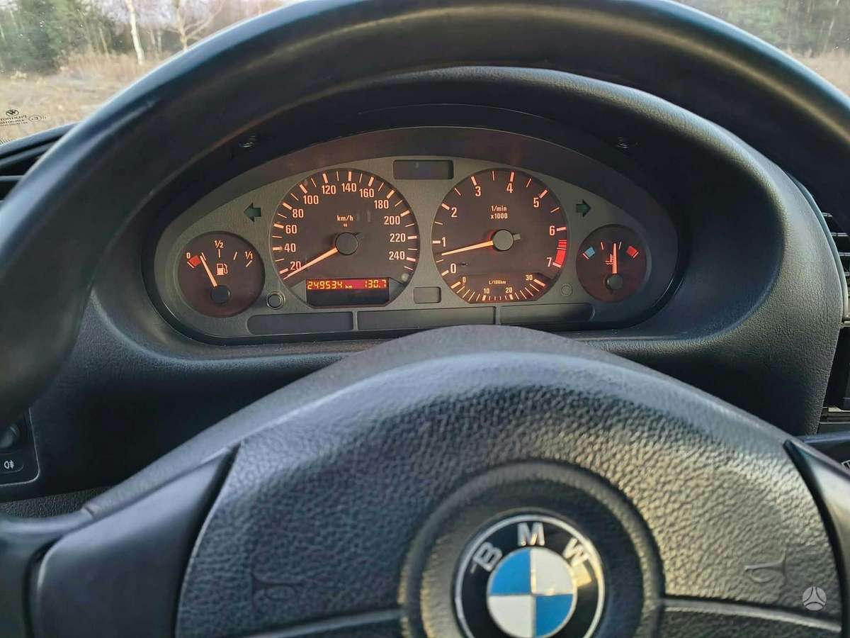 BMW 320, 2.0 l., wagon