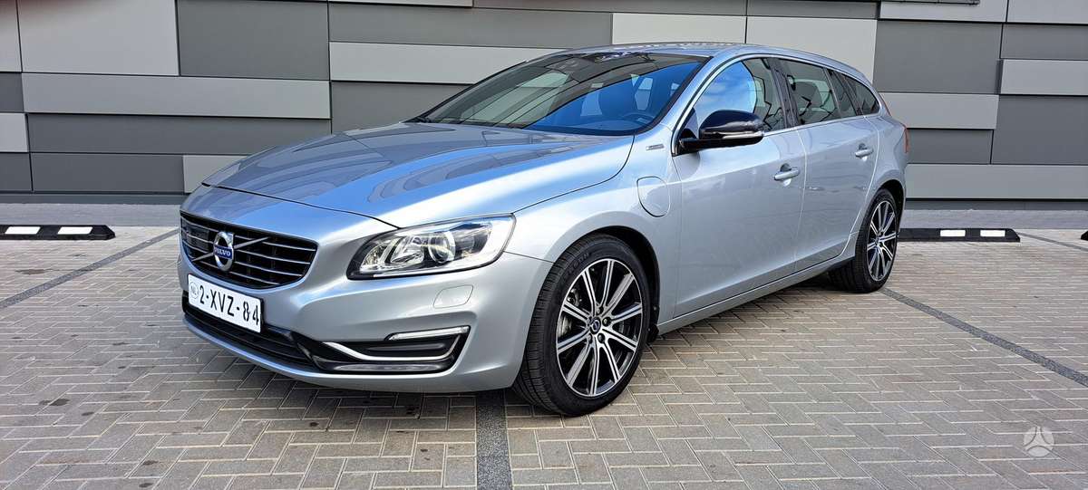 Volvo V60, Универсал