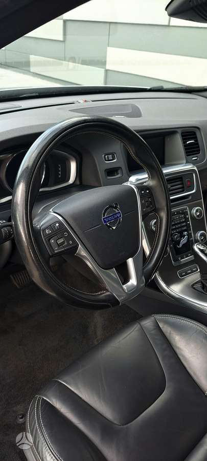 Volvo V60, wagon