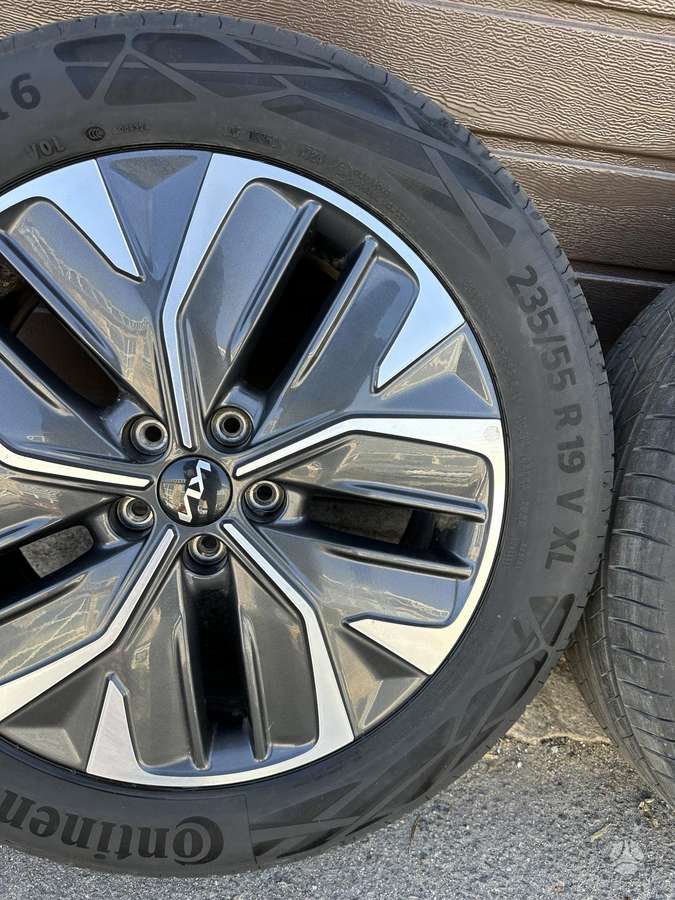 KIA EV6, light alloy, R19