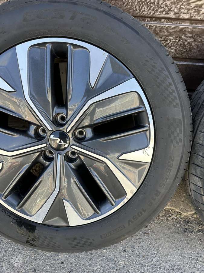KIA EV6, lengvojo lydinio, R19
