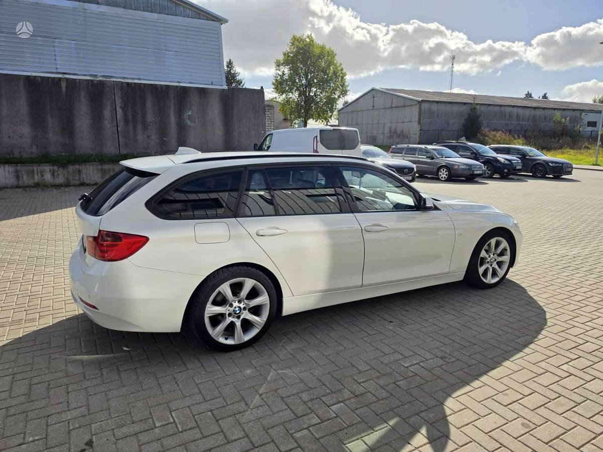 BMW 320, 2.0 l., universalas