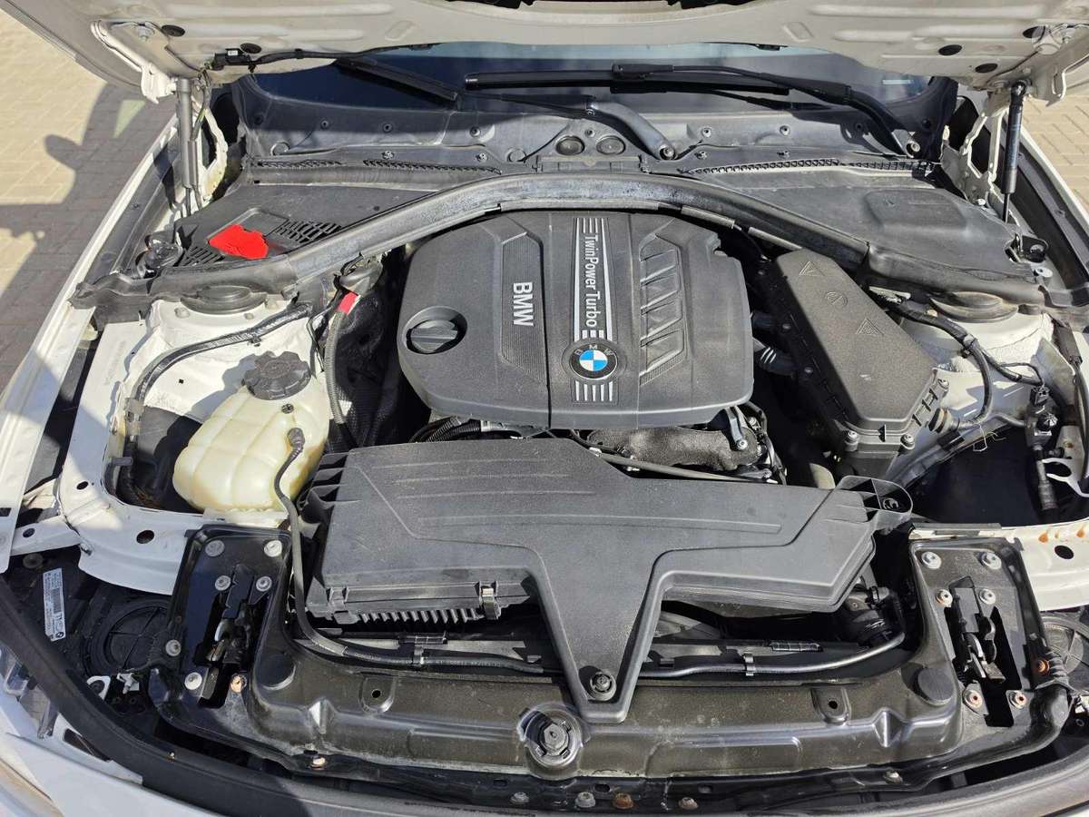 BMW 320, 2.0 l., wagon