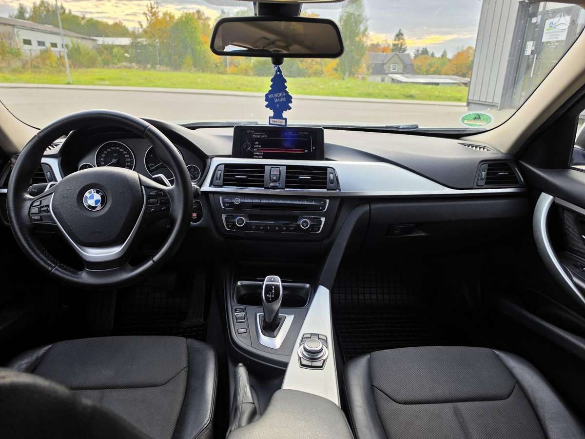 BMW 320, 2.0 l., universalas