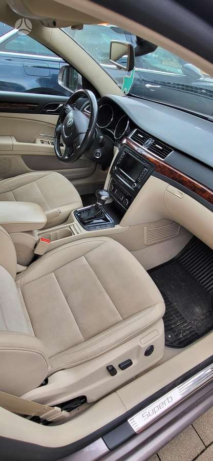 Skoda Superb, 2.0 l., wagon