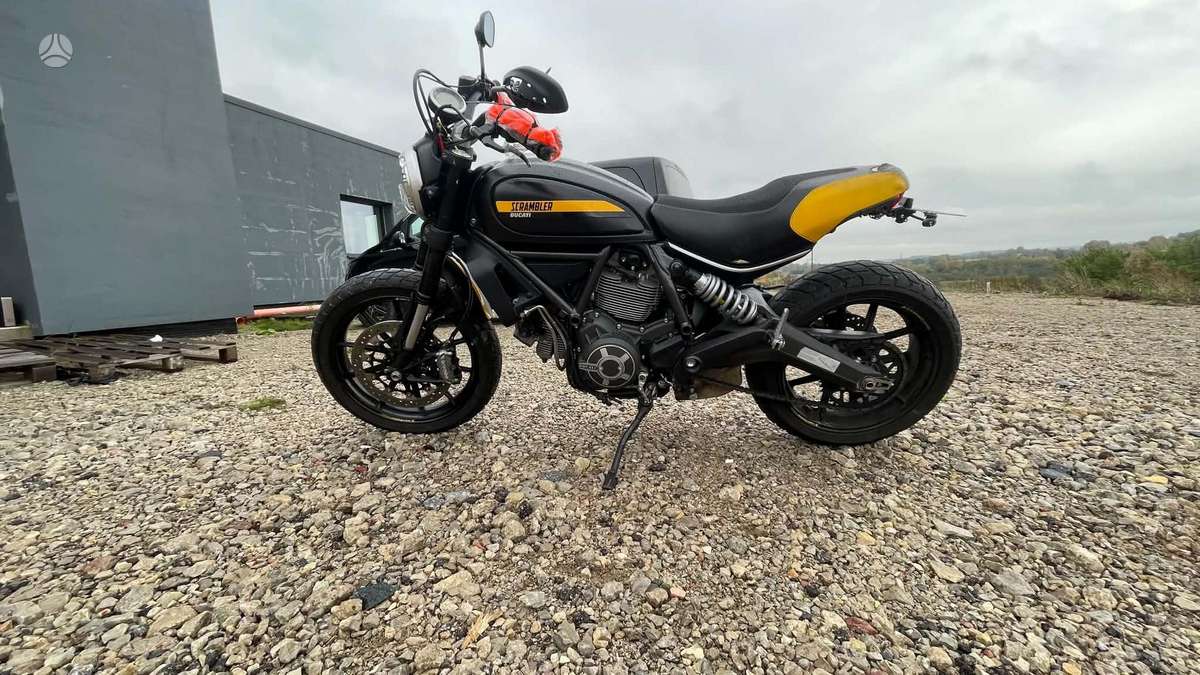 Ducati Scrambler 800cc, street / классические