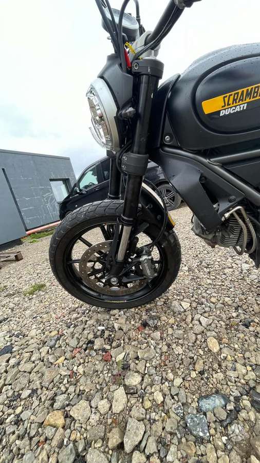Ducati Scrambler 800cc, street / классические