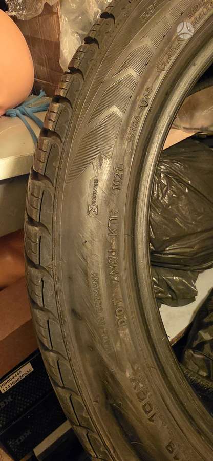 Goodyear UltraGrip 8 Performance, всесезонные 245/45 R18