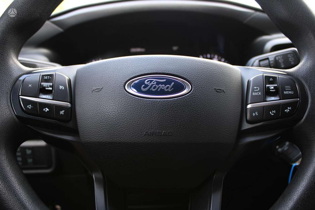 Ford Explorer, 2.3 l., off-road / crossover
