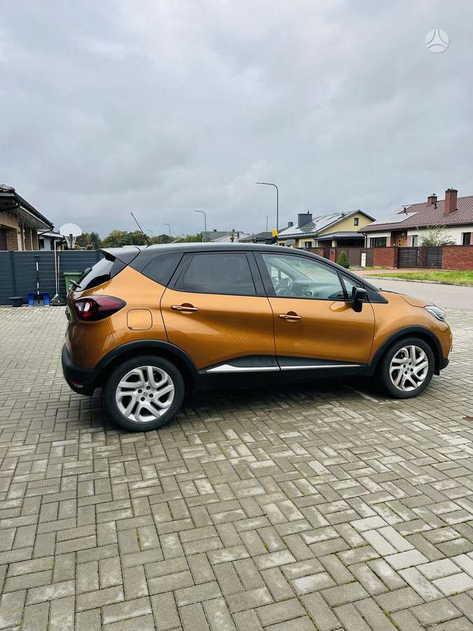 Renault Captur, 1.2 l., off-road / crossover