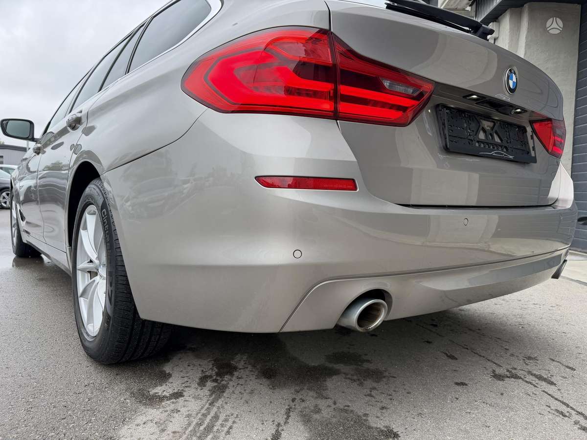 BMW 520, 2.0 l., wagon