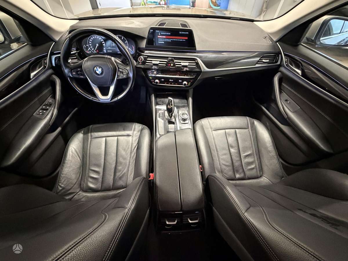 BMW 520, 2.0 l., wagon