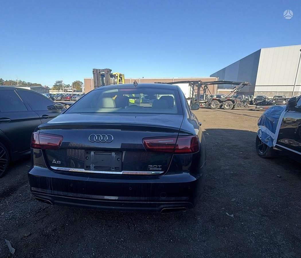 Audi A6, 3.0 l., Седан
