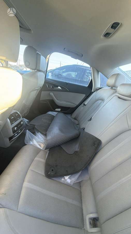 Audi A6, 3.0 l., Седан