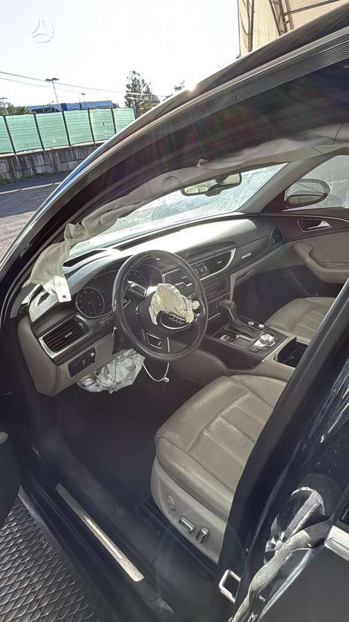 Audi A6, 3.0 l., Седан