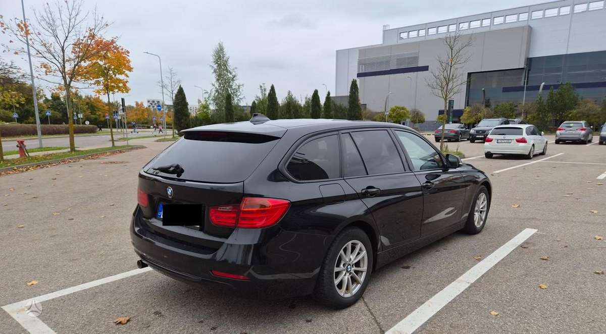 BMW 318, 2.0 l., wagon