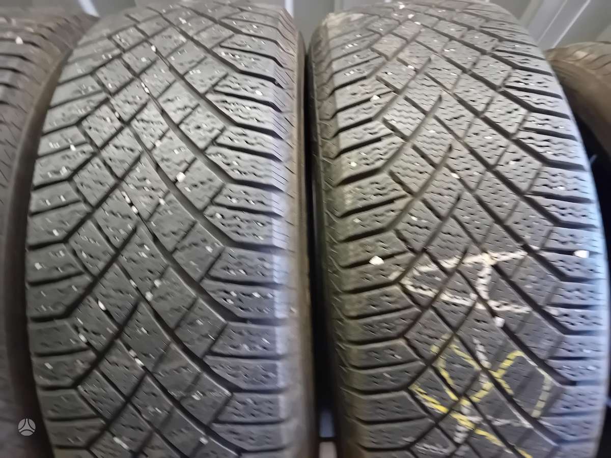 Continental, žieminės 235/60 R18