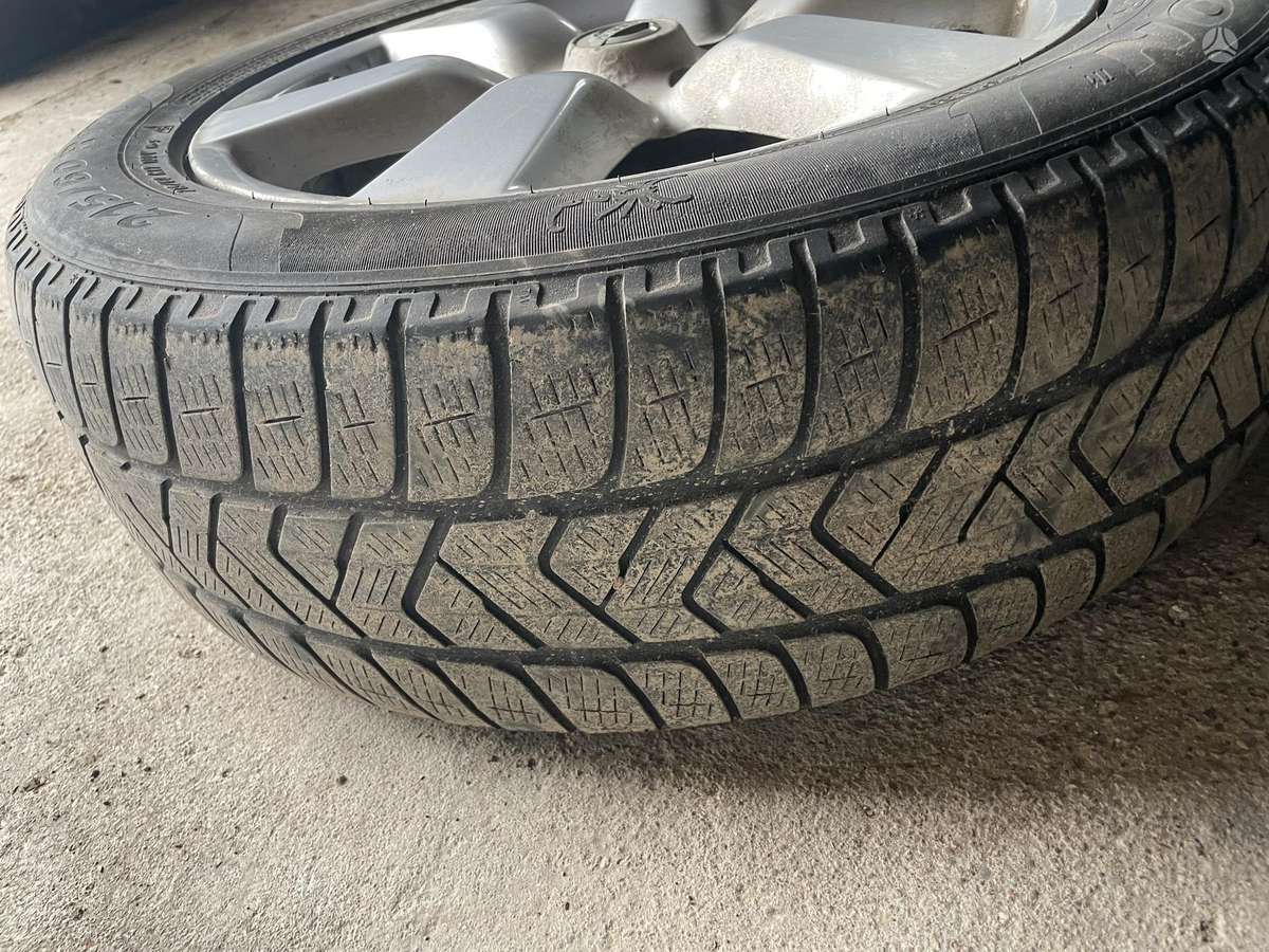 Pirelli, winter 215/60 R17