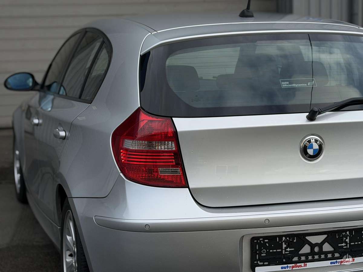 BMW 118, 2.0 l., Хэтчбек