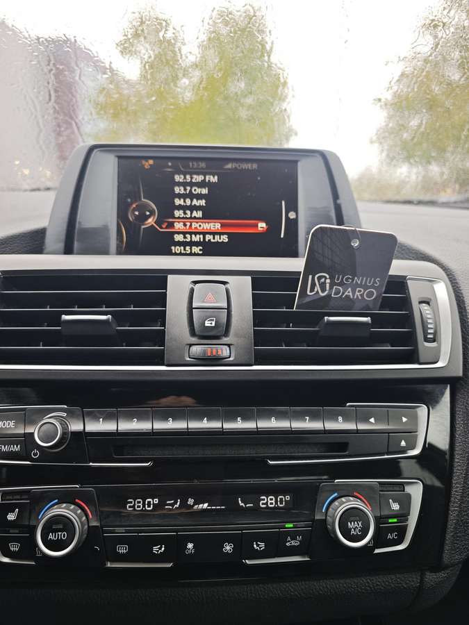 BMW 228, 2.0 l., coupe