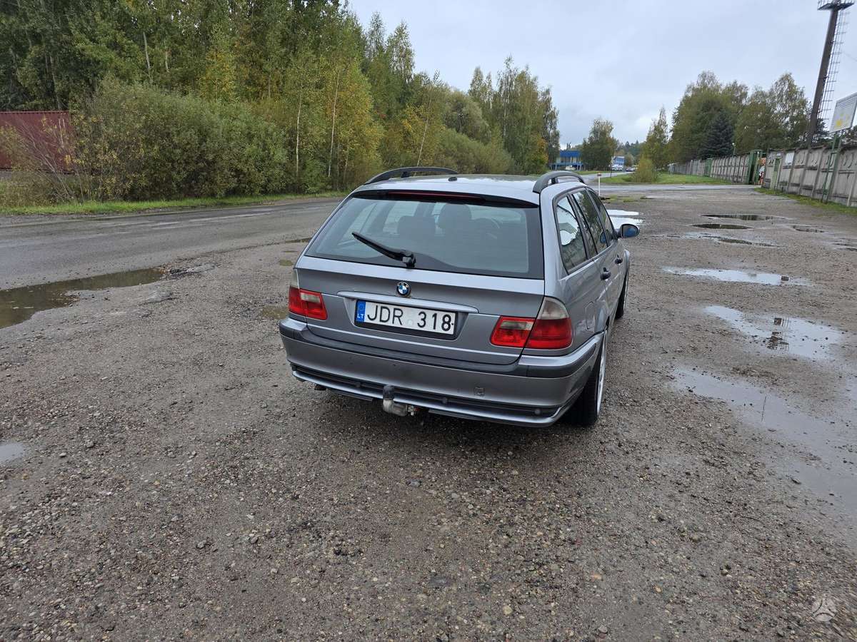 BMW 318, 2.0 l., wagon