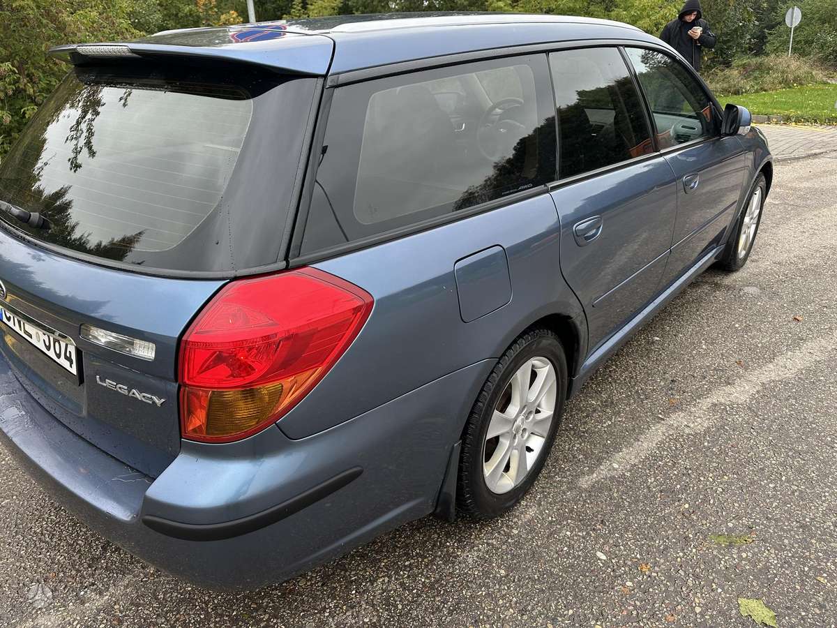 Subaru Legacy, 2.5 l., wagon