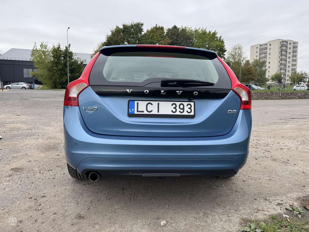Volvo V60, 2.0 l., Универсал