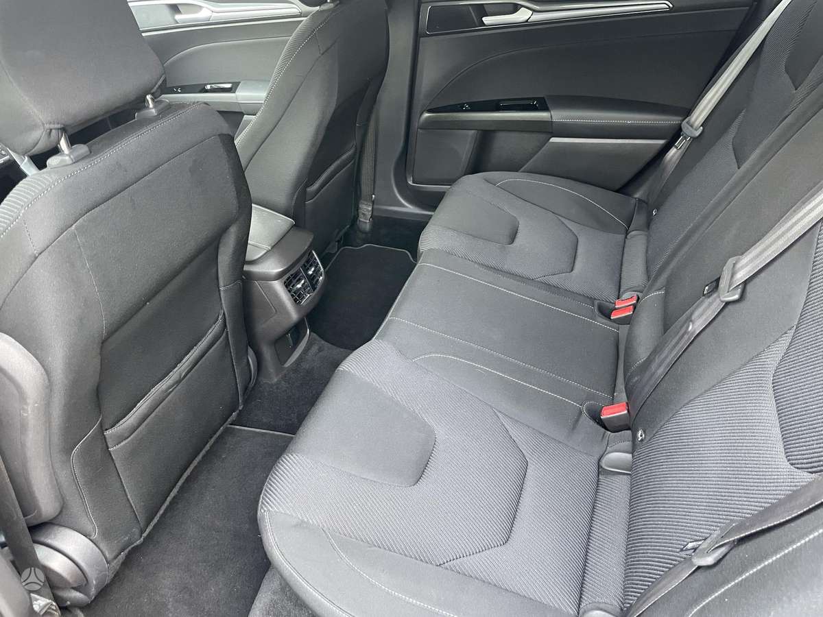 Ford Mondeo, Универсал