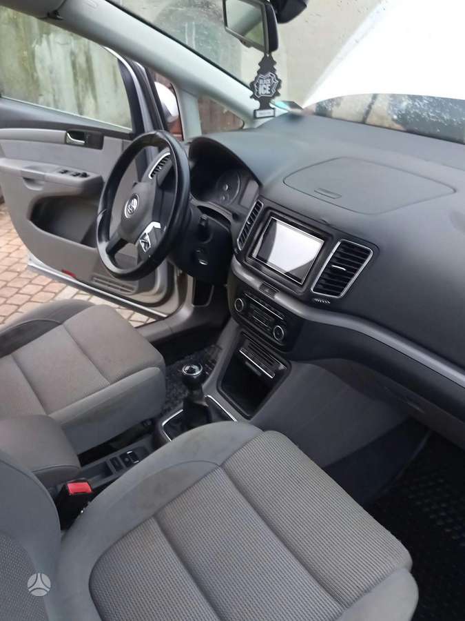 Volkswagen Sharan, mpv / minivan