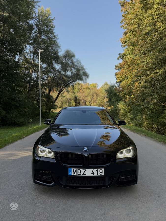 BMW 520, 2.0 l., Седан