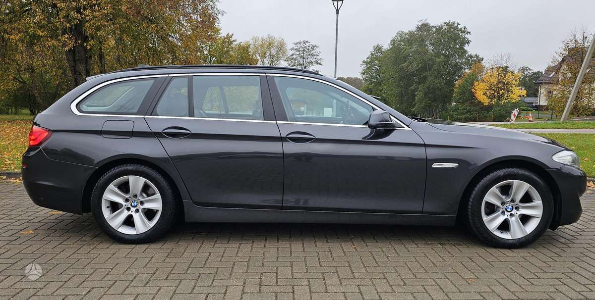 BMW 520, 2.0 l., wagon