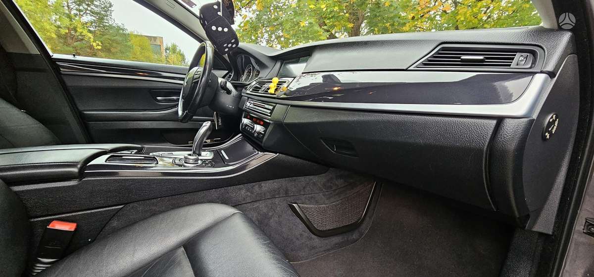 BMW 520, 2.0 l., wagon