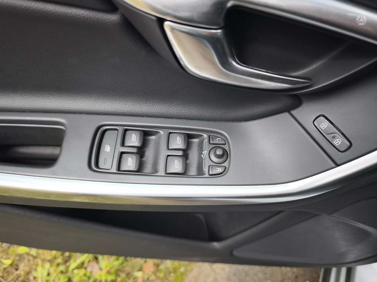 Volvo V60, 1.6 l., Универсал