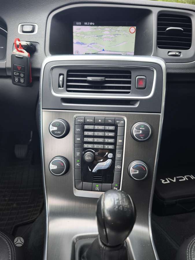 Volvo V60, 1.6 l., wagon