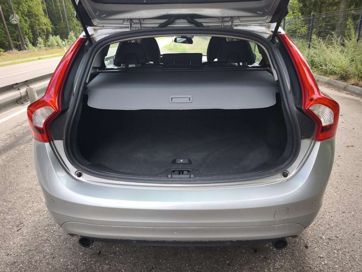 Volvo V60, 1.6 l., wagon