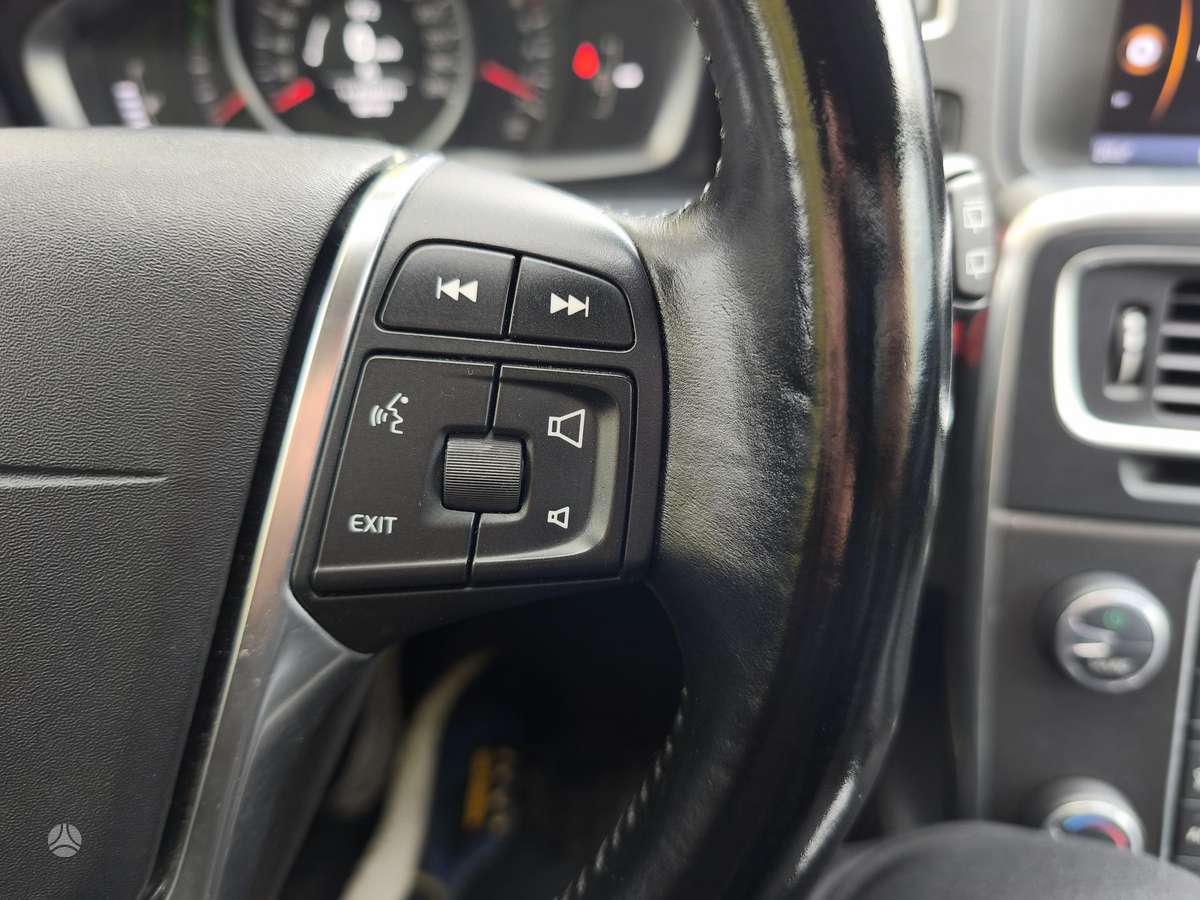 Volvo V60, 1.6 l., Универсал