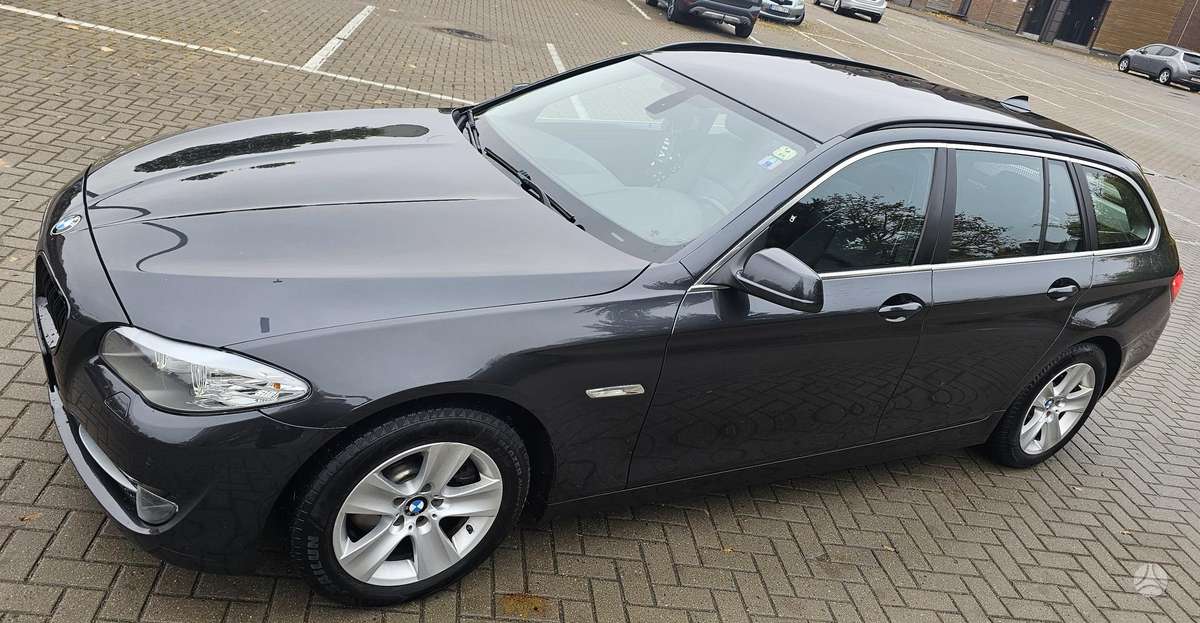 BMW 520, 2.0 l., universalas