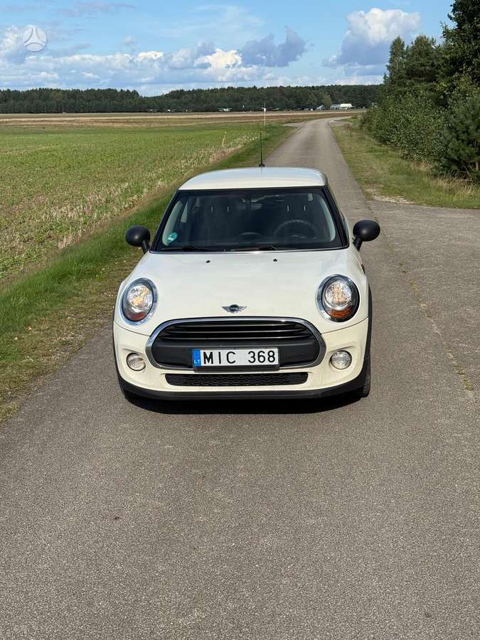 Mini One, 1.2 l., hatchback