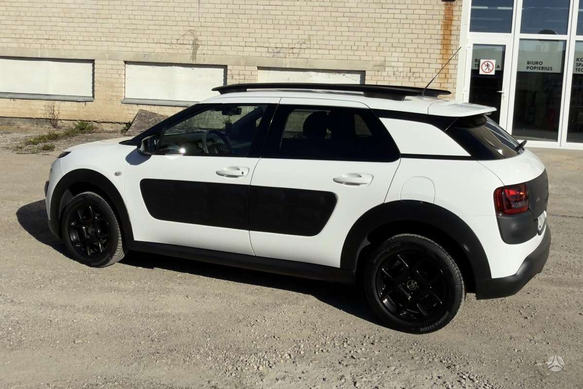 Citroen C4 Cactus, 1.6 l., hatchback