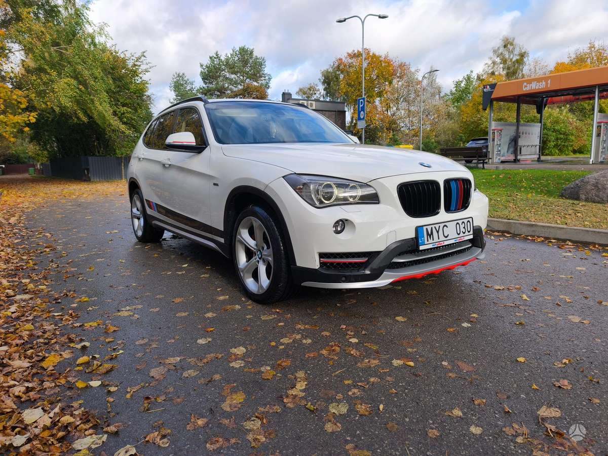 BMW X1, 3.0 l., Хэтчбек