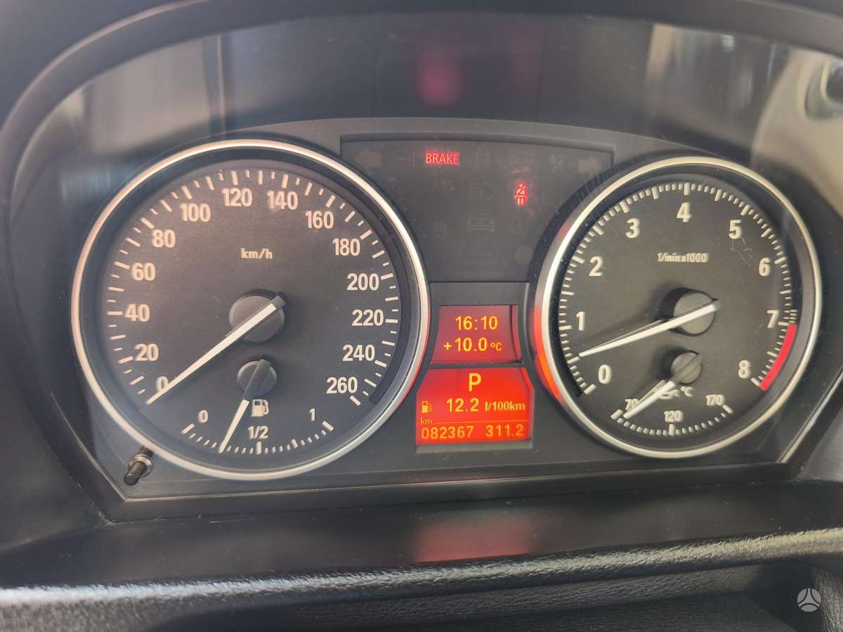 BMW X1, 3.0 l., Хэтчбек