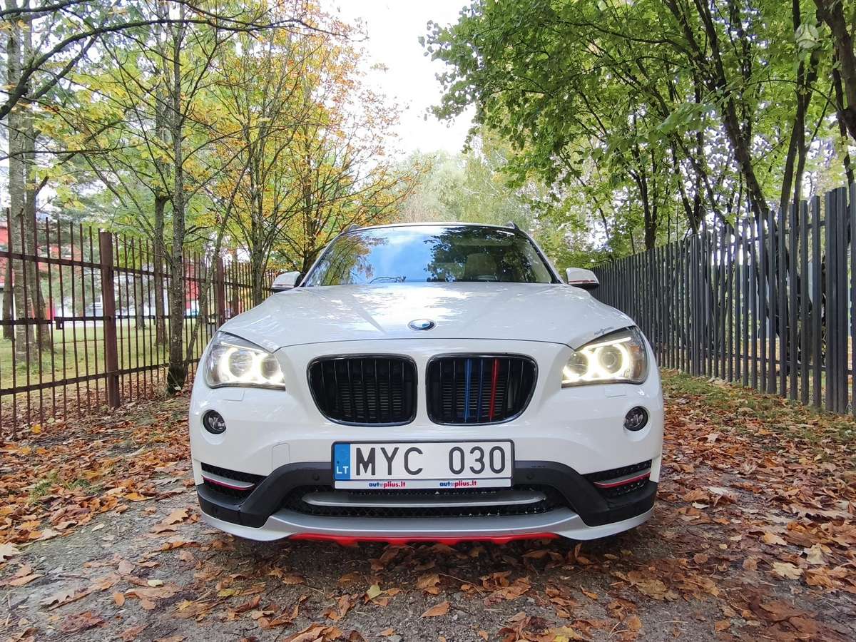 BMW X1, 3.0 l., Хэтчбек