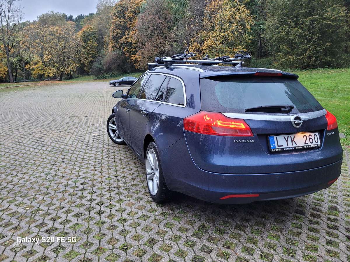 Opel Insignia, 2.0 l., wagon