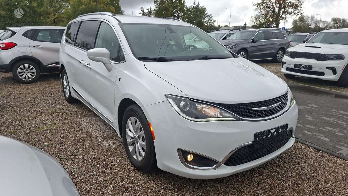 Chrysler Pacifica, 3.6 l., Минивэн