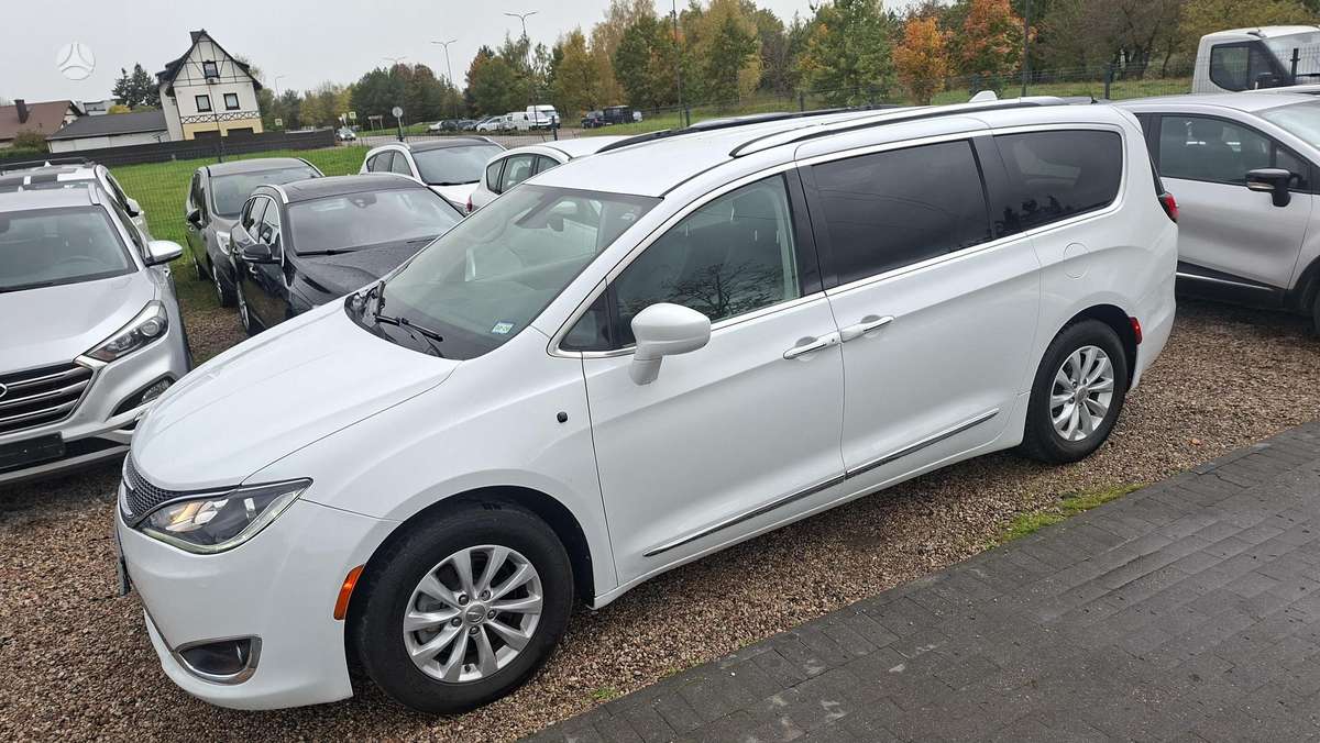 Chrysler Pacifica, 3.6 l., Минивэн