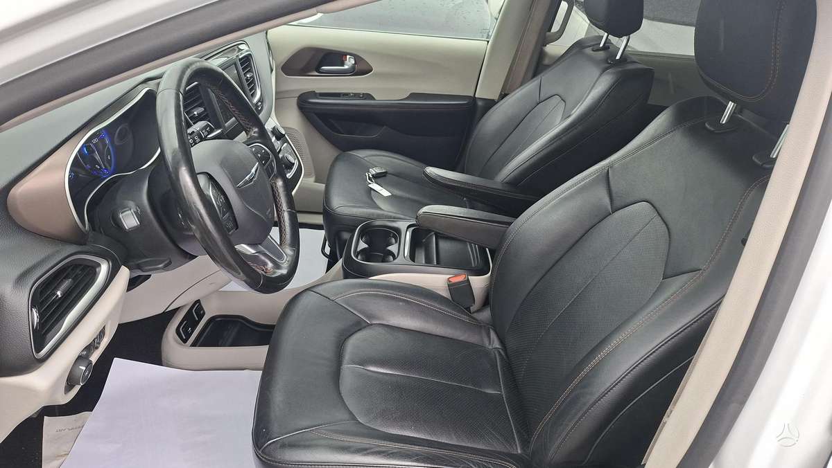 Chrysler Pacifica, 3.6 l., Минивэн