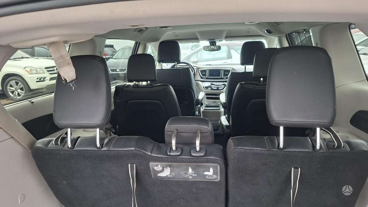 Chrysler Pacifica, 3.6 l., Минивэн