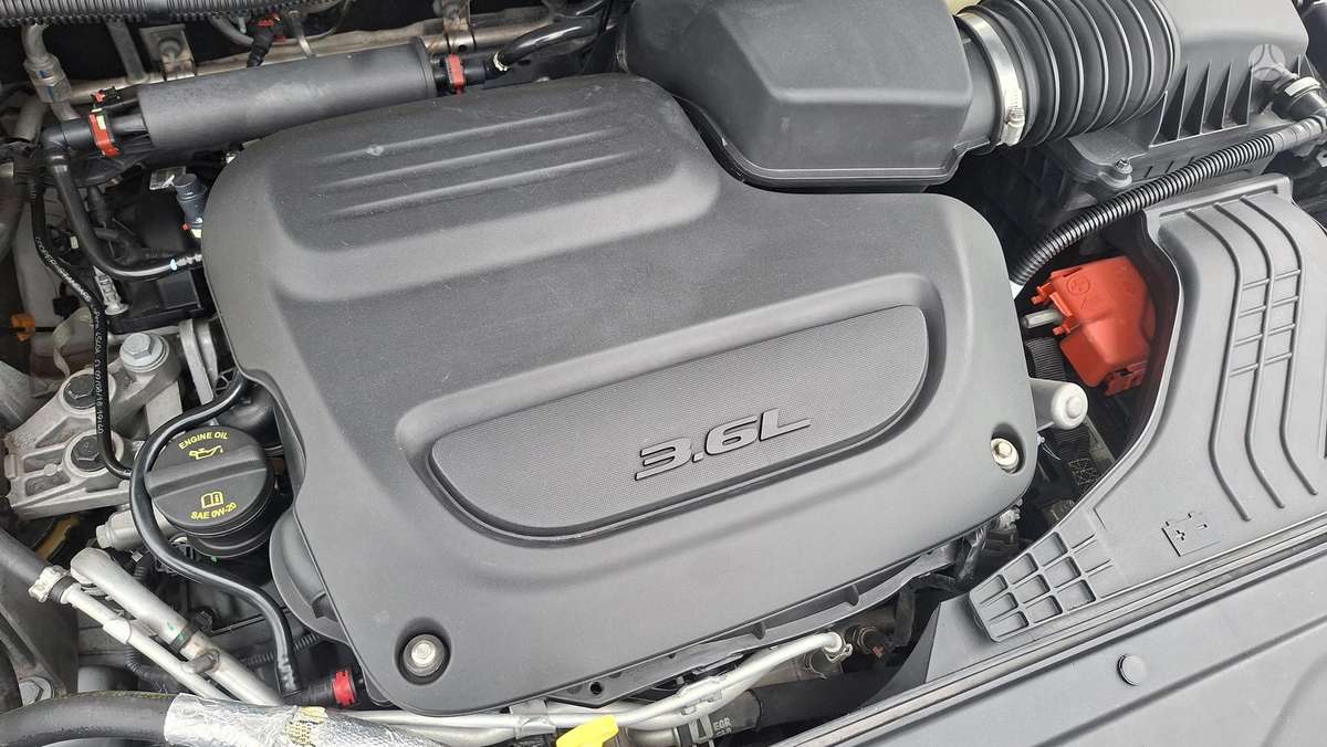 Chrysler Pacifica, 3.6 l., Минивэн