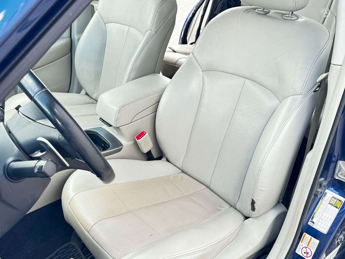 Subaru Legacy, 3.6 l., Седан