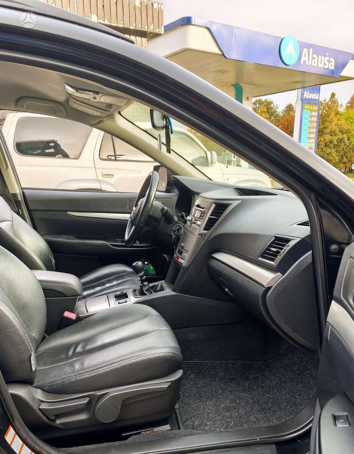 Subaru Outback, 2.0 l., wagon